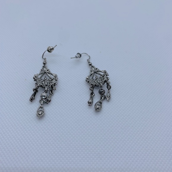 Chandelier Aurora Borealis Dangle Earrings - Picture 3 of 4